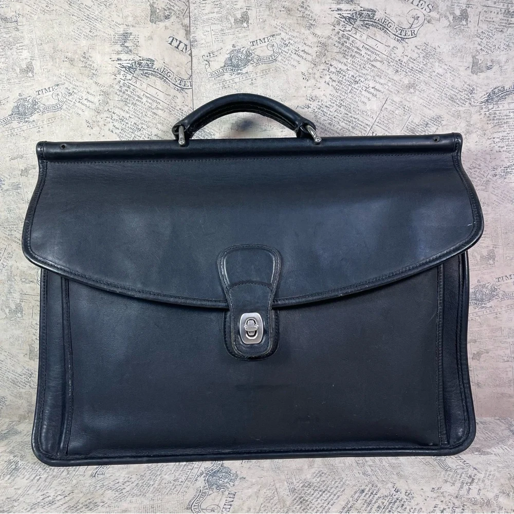 90’s Vintage Coach Vintage Beekman Brief No- E0Z-5266